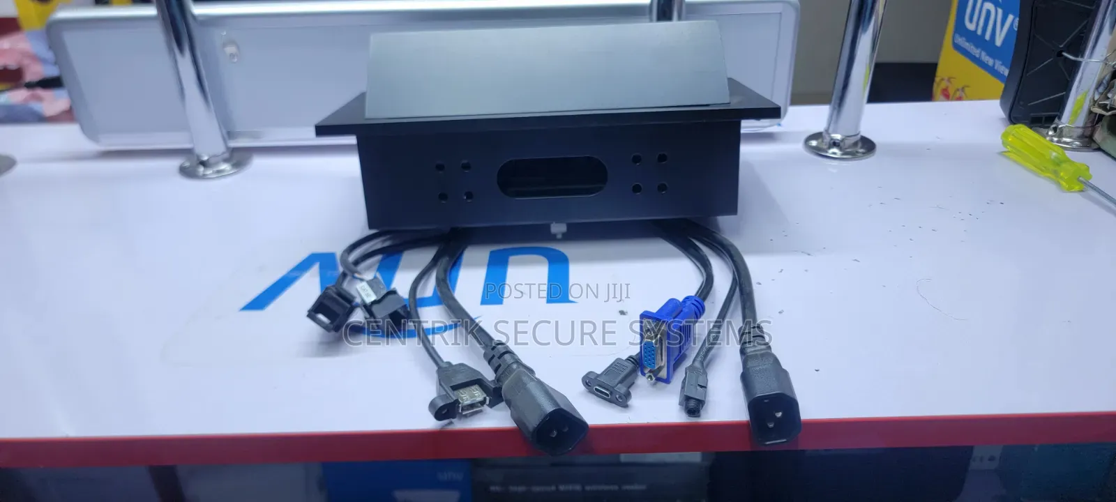 Table Patch Panel Pop Up Desktop Data and Socket Box Conference Table