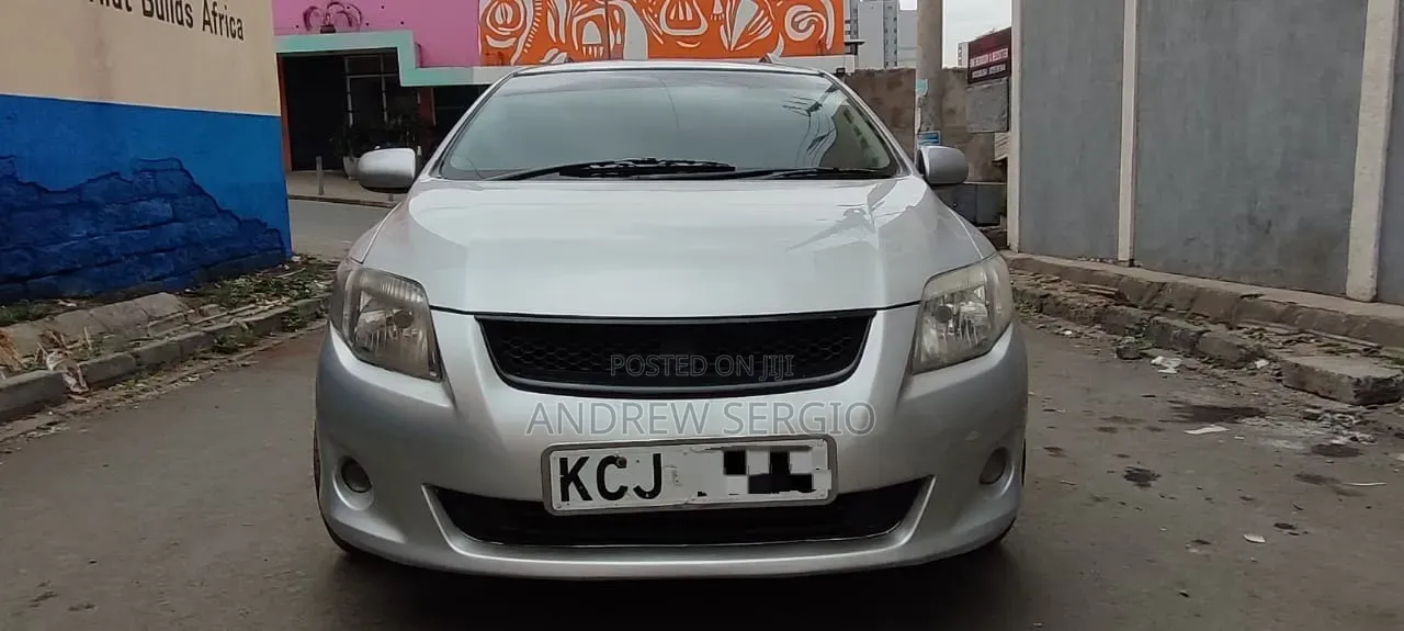 Toyota Corolla Fielder 2010 Silver