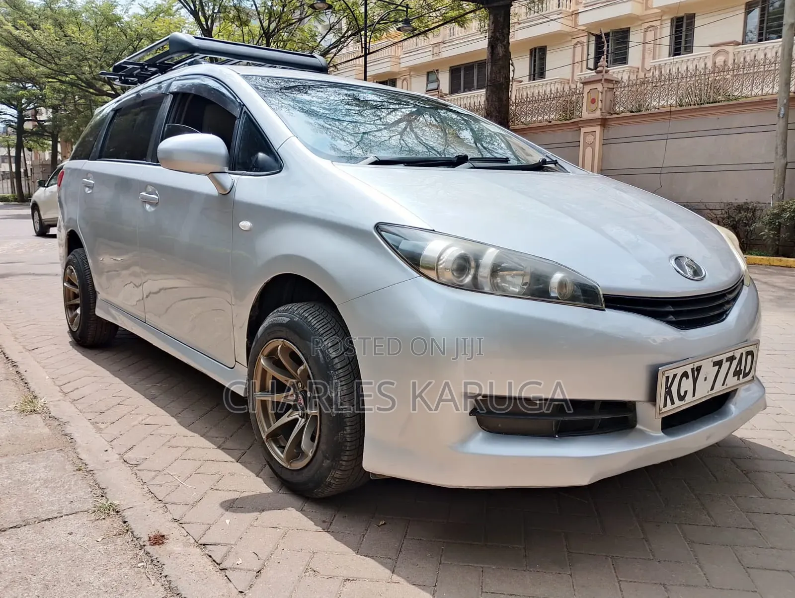 Toyota Wish 2013 Silver