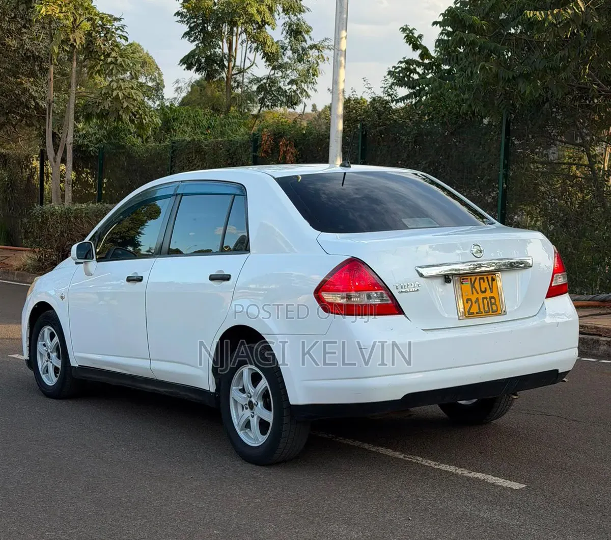 Nissan Tiida 2012 White