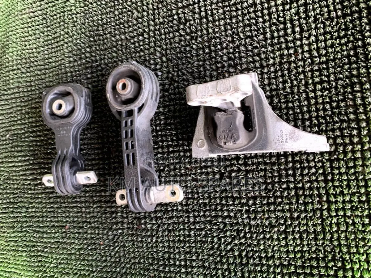 Honda Stream Gearbox Mount.