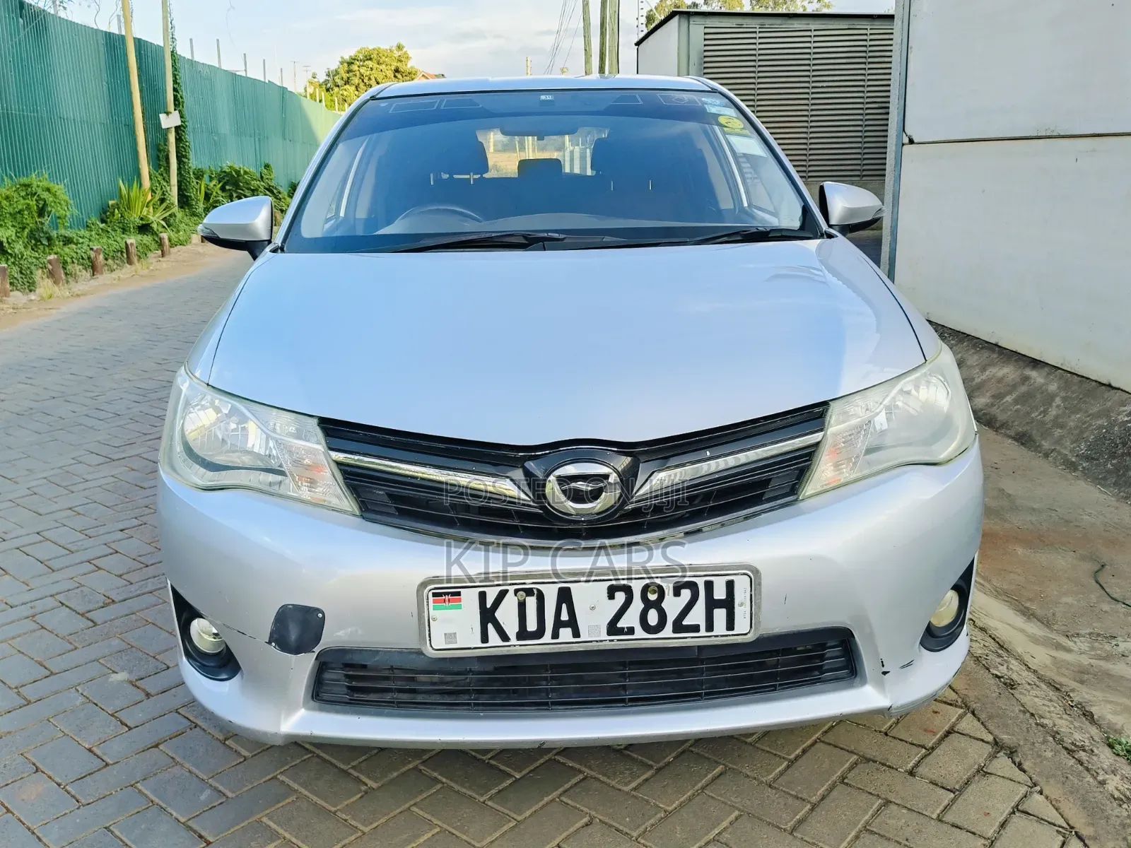 Toyota Corolla Fielder 1.5 Petrol AWD 2013 Silver