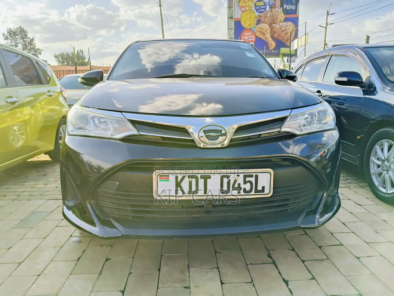 Toyota Corolla Fielder 1.5 Petrol FWD 2017 Black