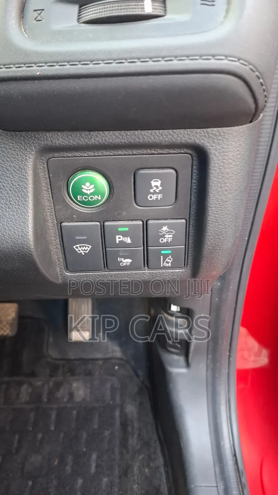 Honda Vezel 1.5 Hybrid 4WD 2019 Red