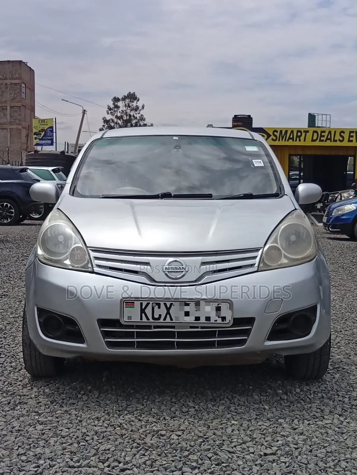 Nissan Note 2012 Silver