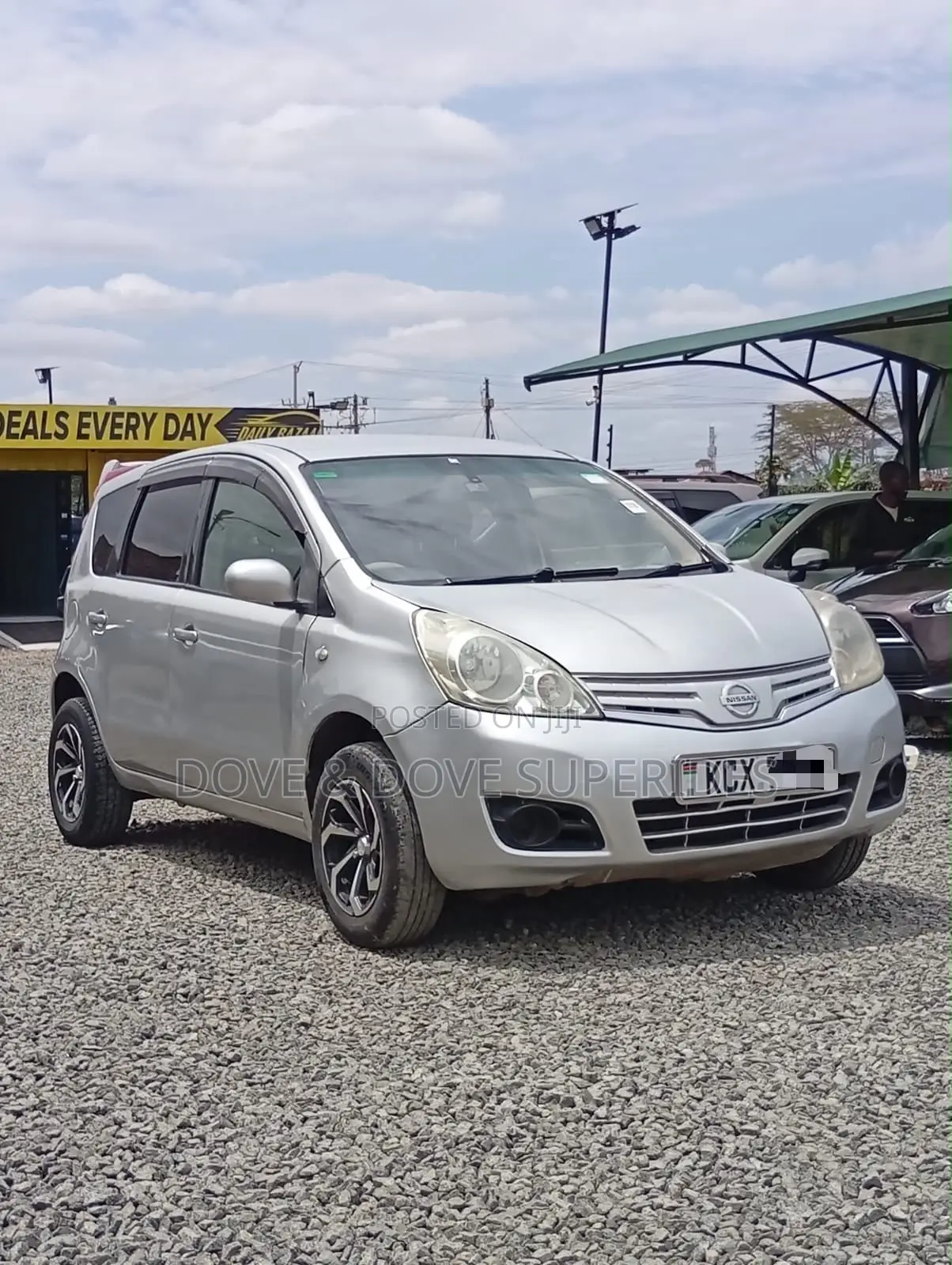 Nissan Note 2012 Silver