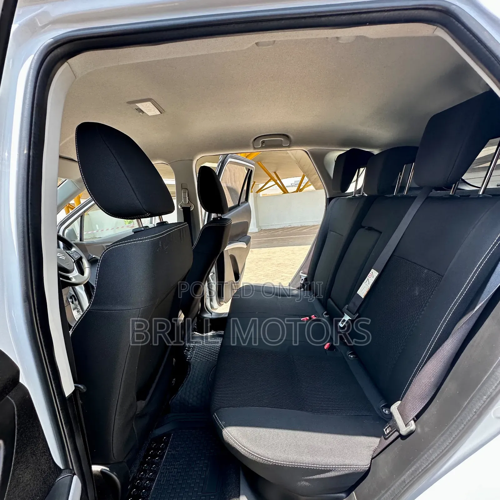 Suzuki SC 2018 White