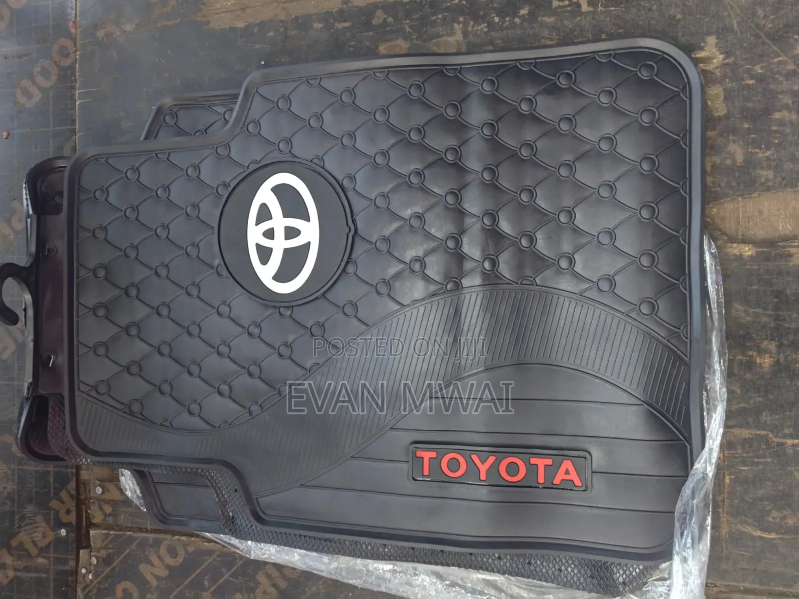 Toyota 5 Seaters Floor Mats Now Available