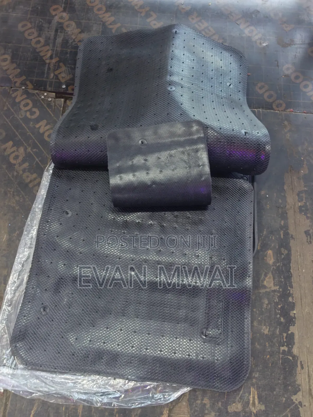 Toyota 5 Seaters Floor Mats Now Available