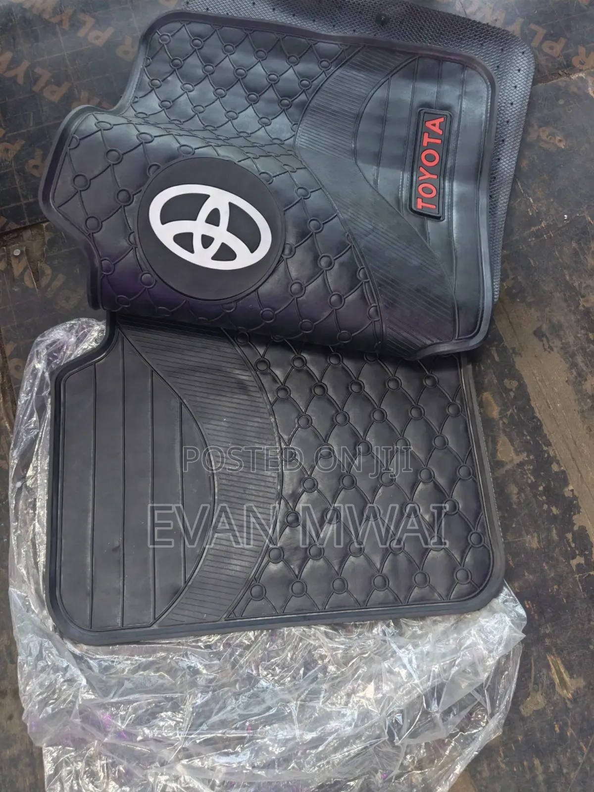 Toyota 5 Seaters Floor Mats Now Available
