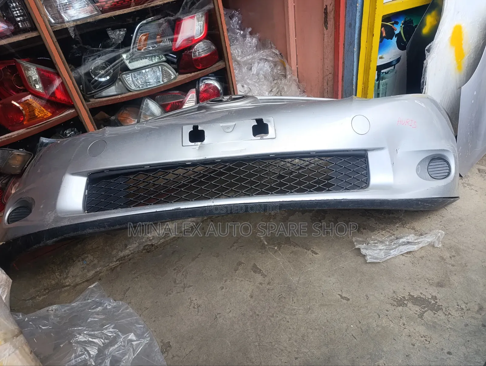 Front Bumper Toyota Auris Year 2010