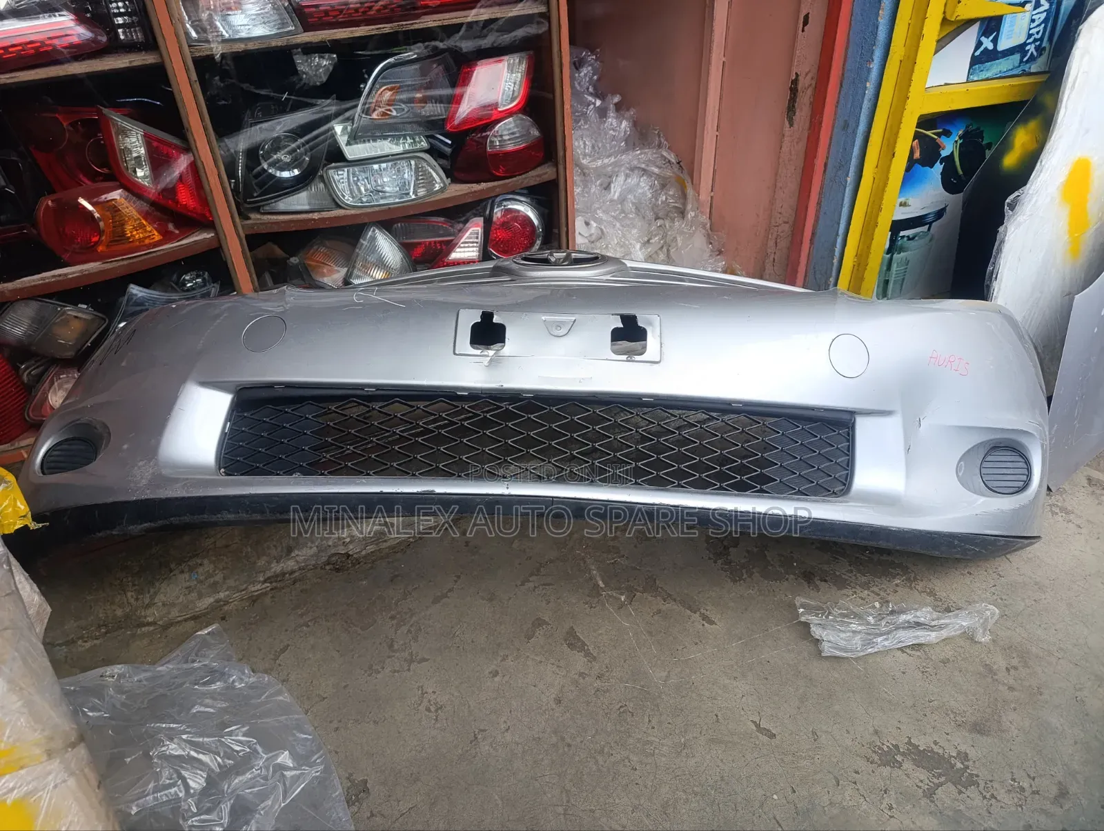 Front Bumper Toyota Auris Year 2010