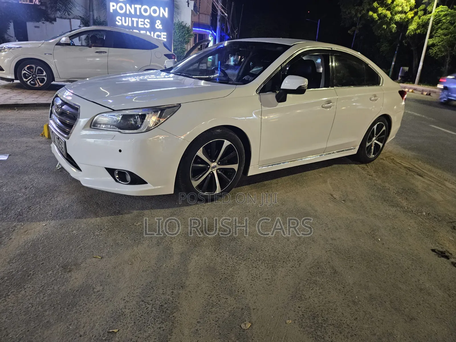 Subaru Legacy 2016 White