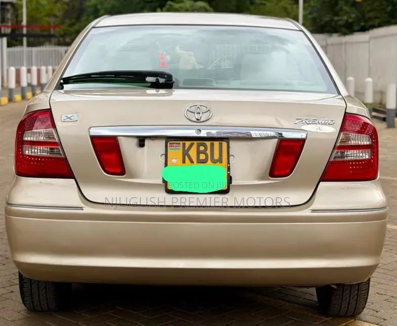 Toyota Premio 2006 Gold