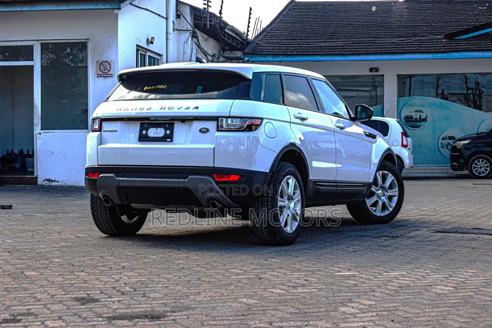 Land Rover Range Rover Evoque SE 4x4 5-Door 2019 White