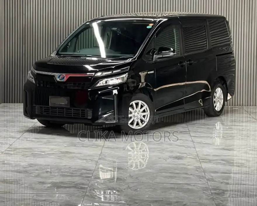 Toyota Voxy Hybrid X 2WD 7-Seater 2019 Matt Black