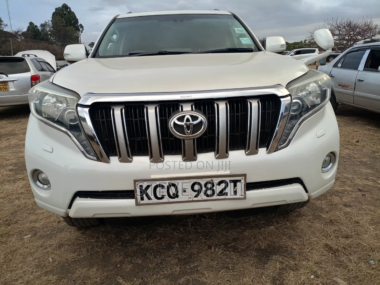 Toyota Land Cruiser Prado 2012 Pearl
