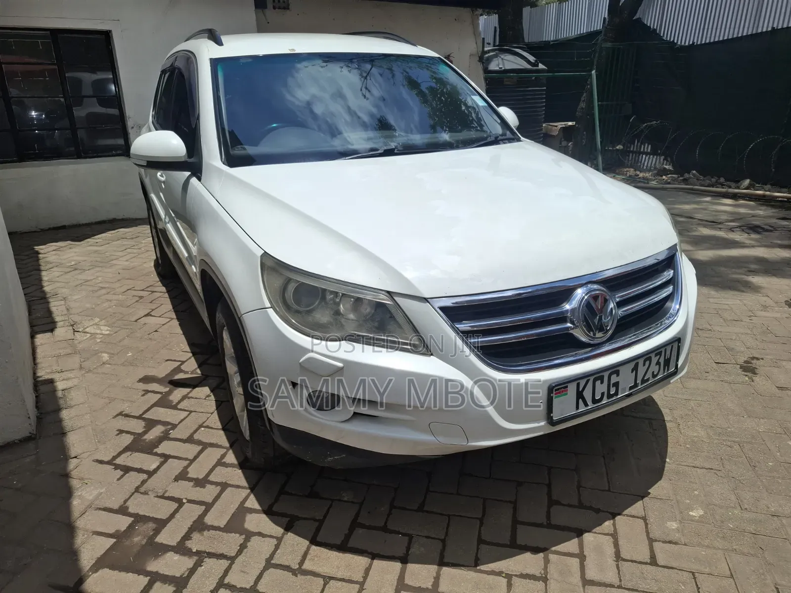Volkswagen Tiguan 2.0 S 2009 White