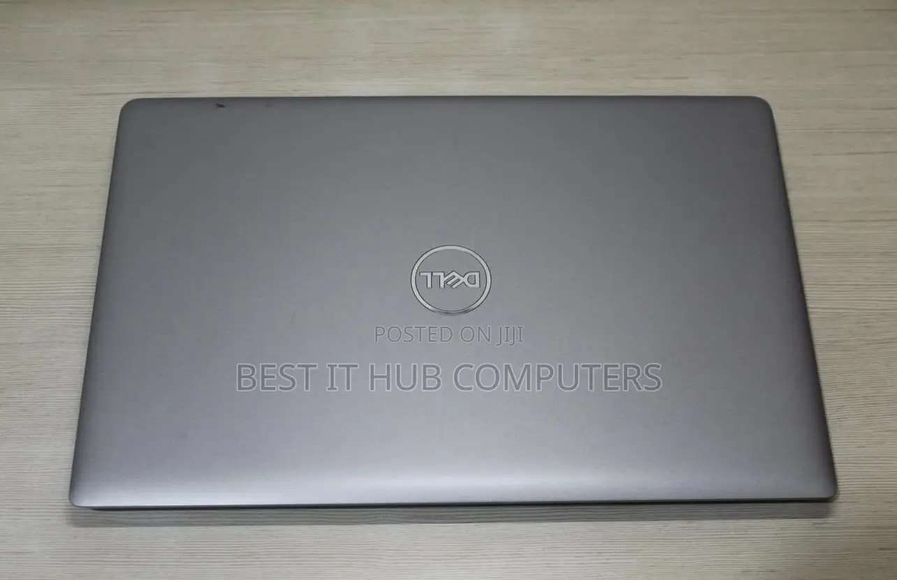 Laptop Dell Precision 15 5540 8GB Intel Core i9 SSD 256GB