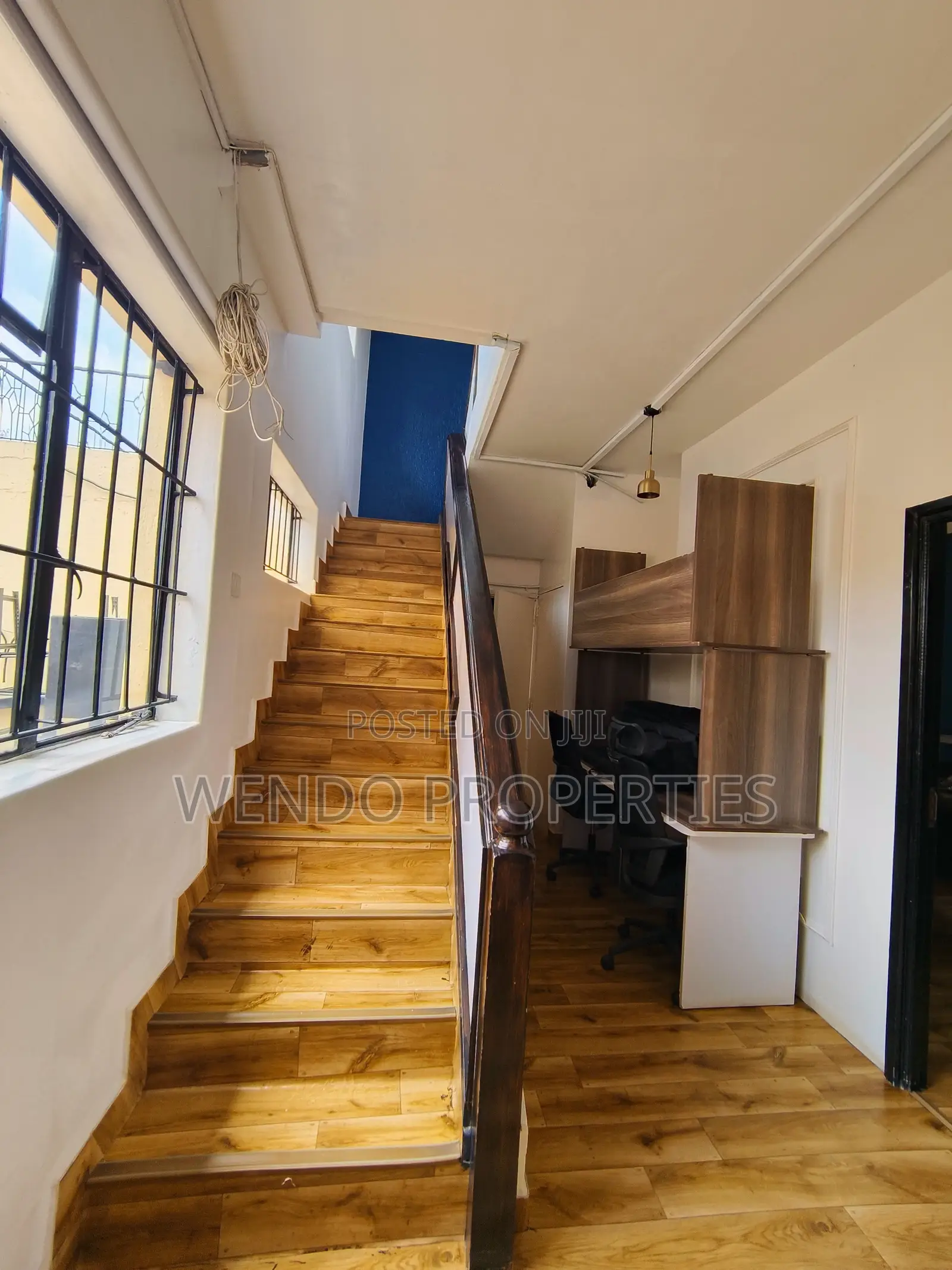 5bdrm House in State House Area for rent