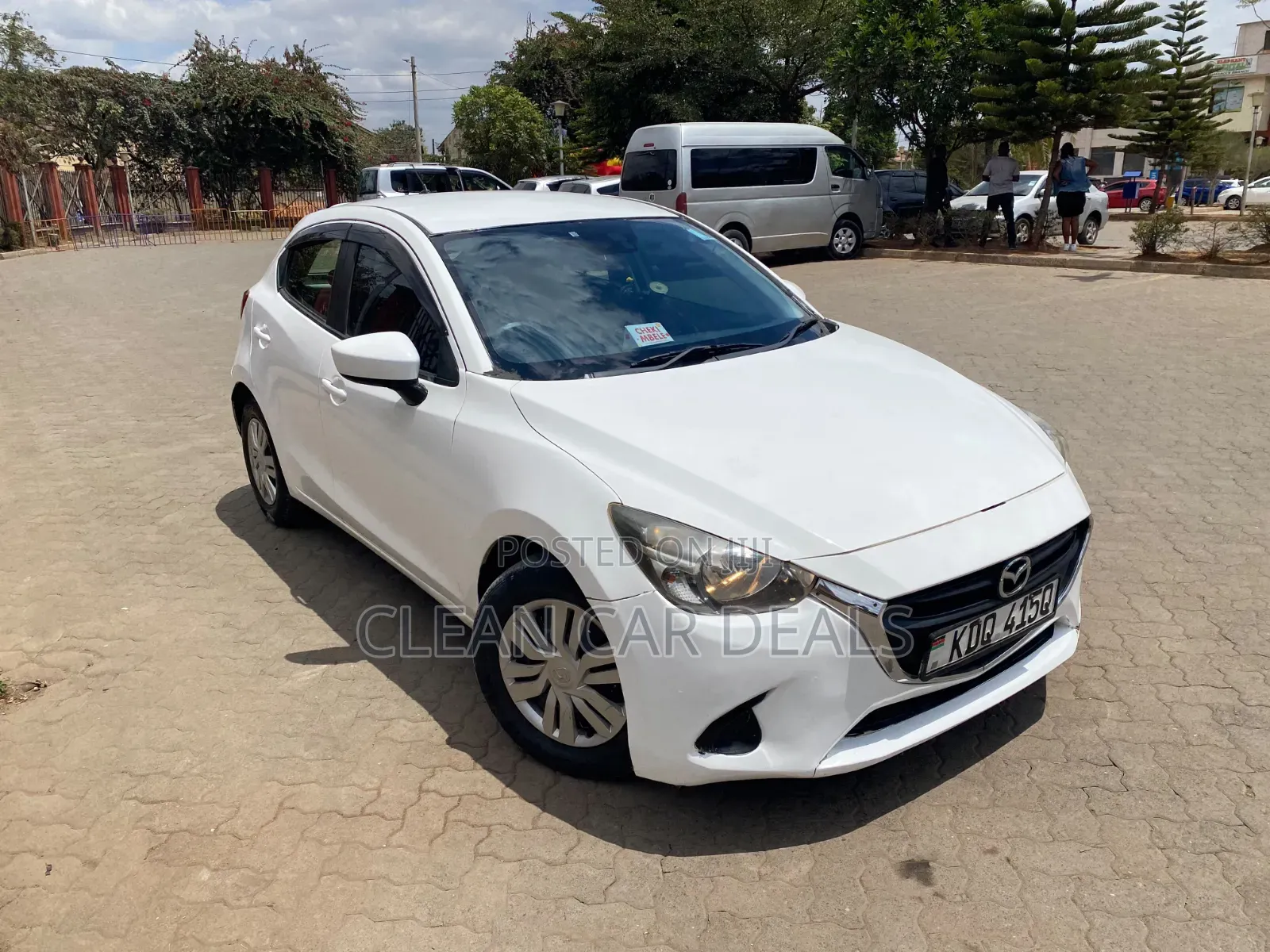 Mazda Demio 2017