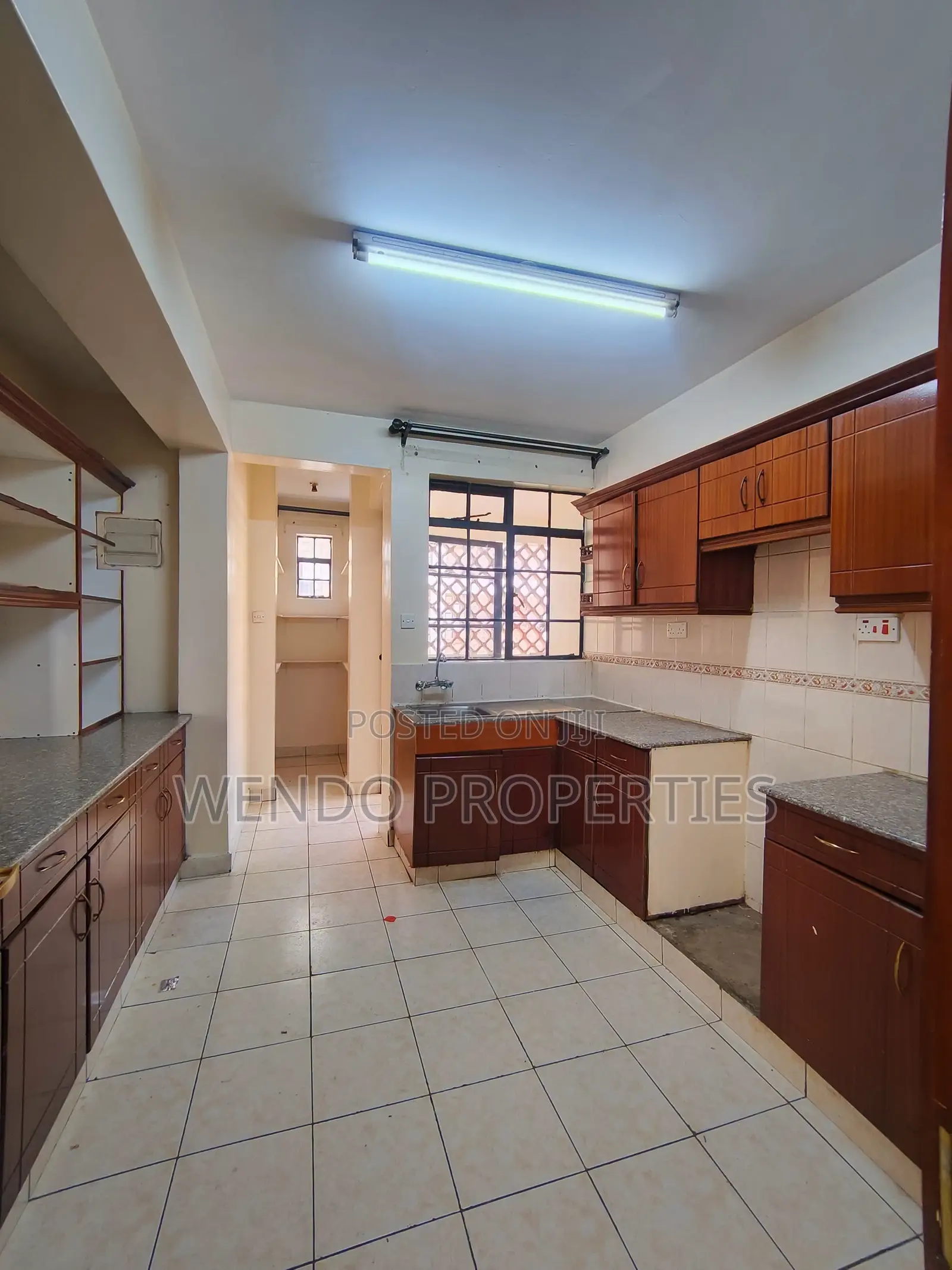 3bdrm Apartment in Kileleshwa for rent