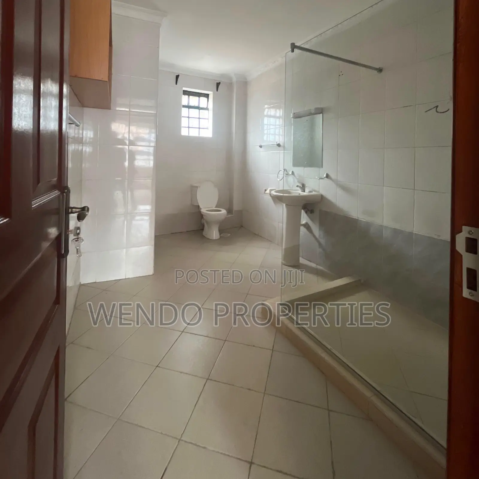 3bdrm Apartment in Kileleshwa for rent