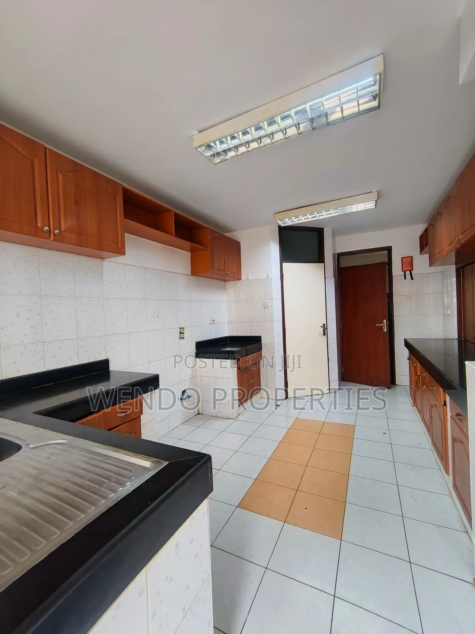 3bdrm Apartment in Kileleshwa for rent