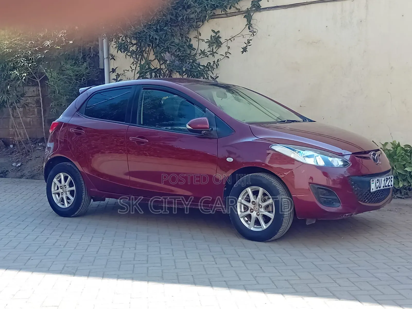 Mazda Demio 2012 Maroon