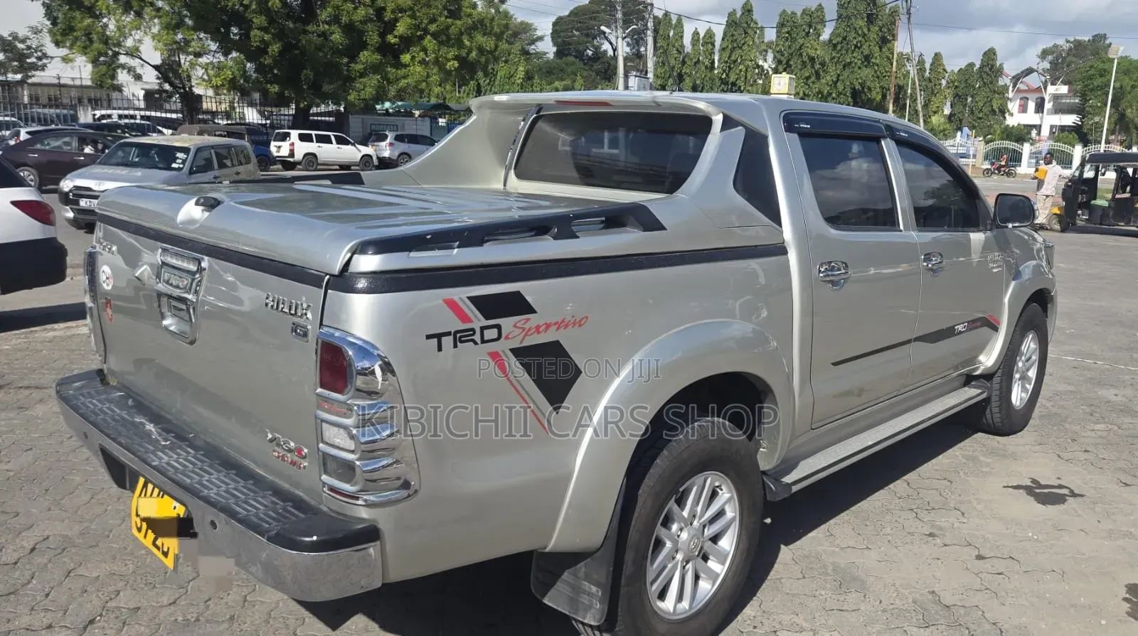 Toyota Hilux 2015 Silver