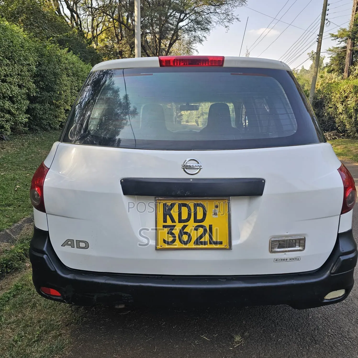 Nissan Advan 2014 White