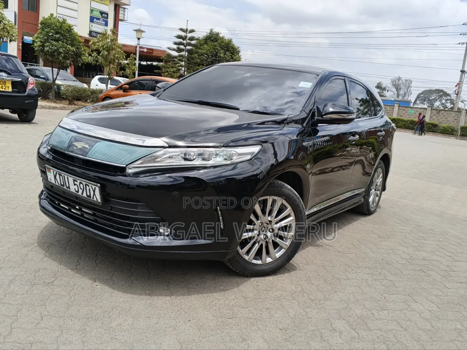 Toyota Harrier 2018 Black