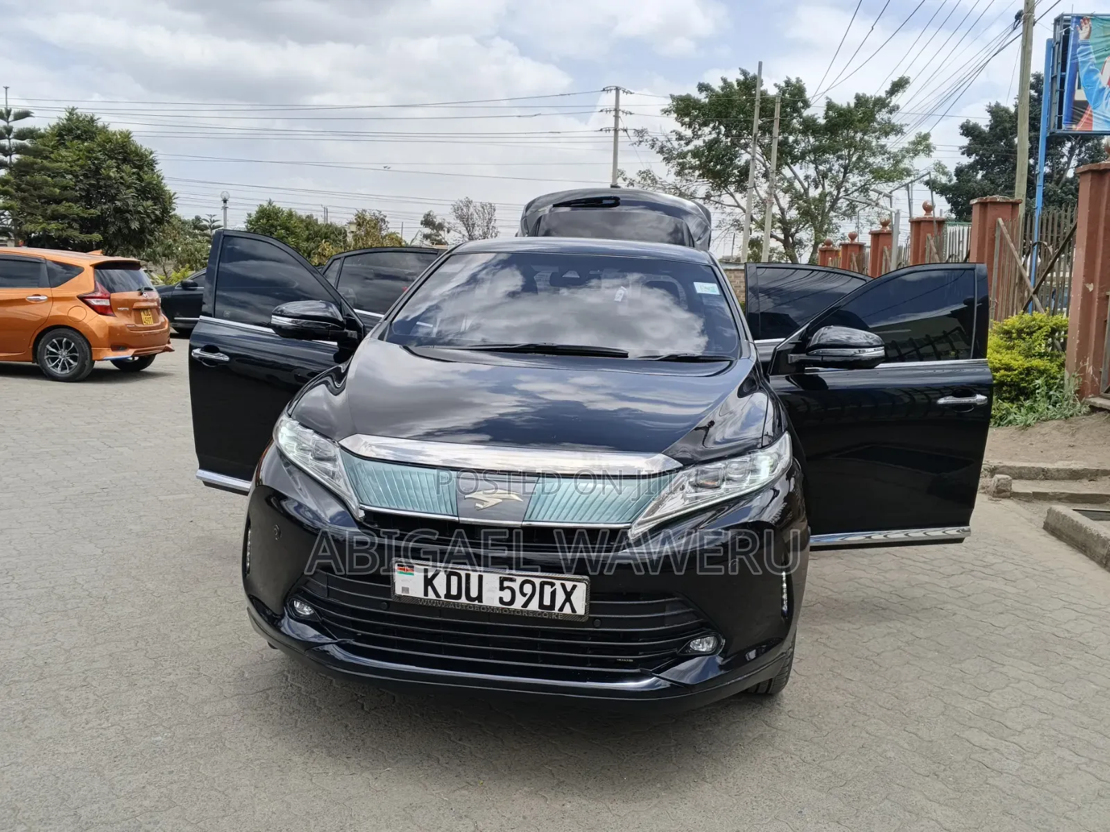 Toyota Harrier 2018 Black