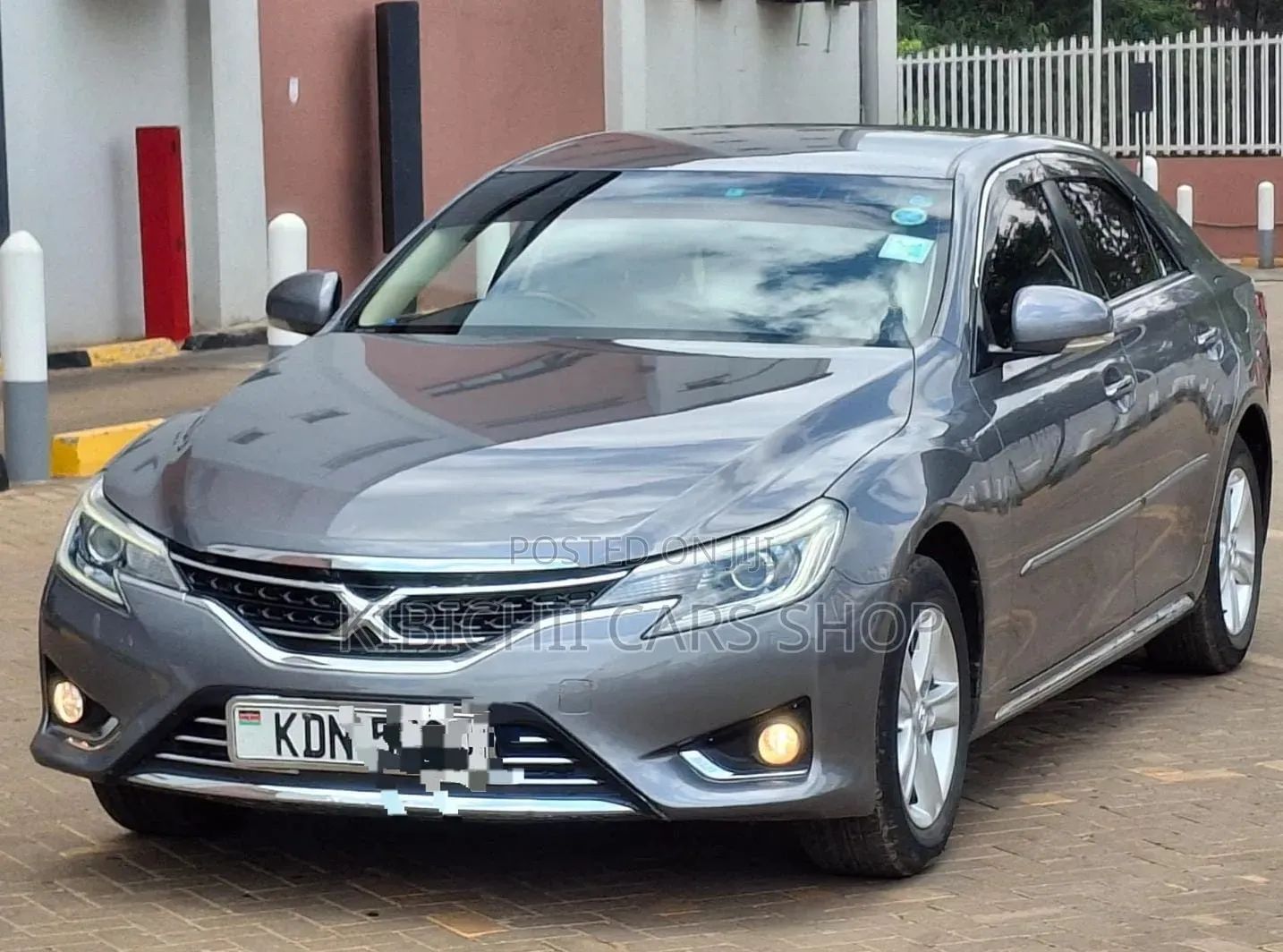 Toyota Mark X 2016 Gray