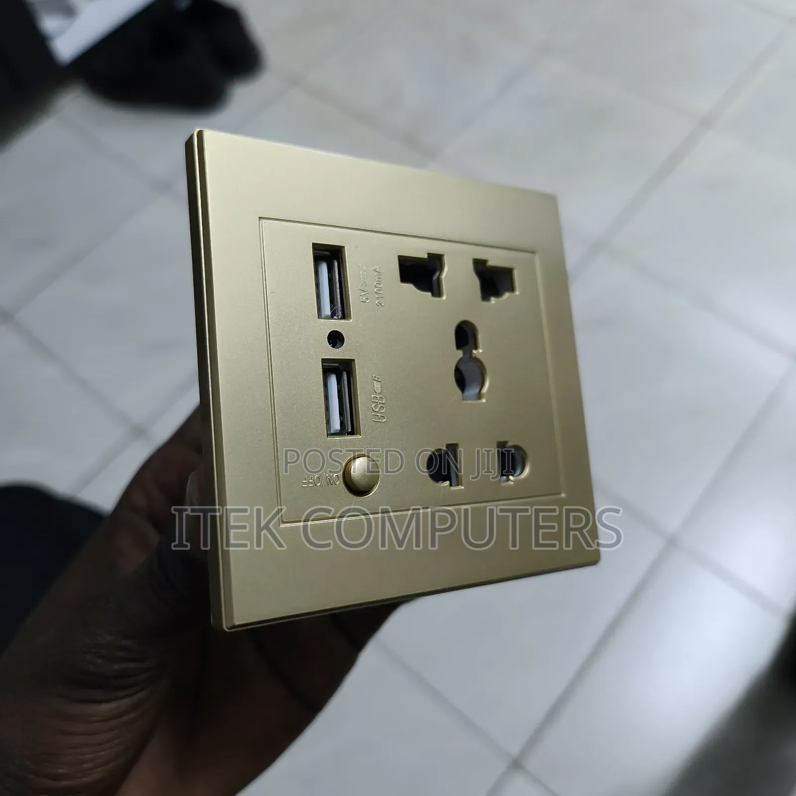 Indoor Hidden Socket Camera With HD Video and Motion Recording