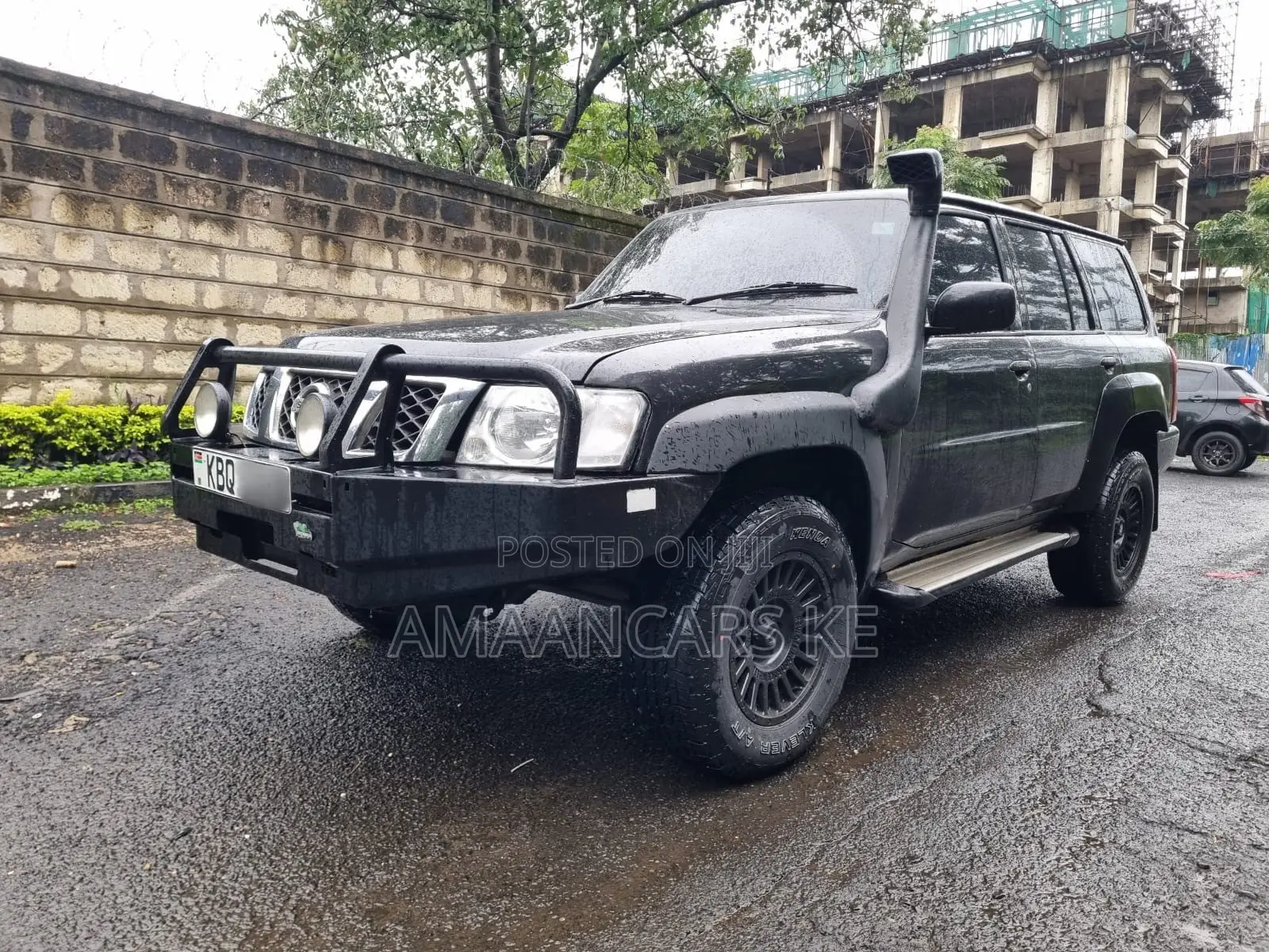 Nissan Patrol 2011 Black