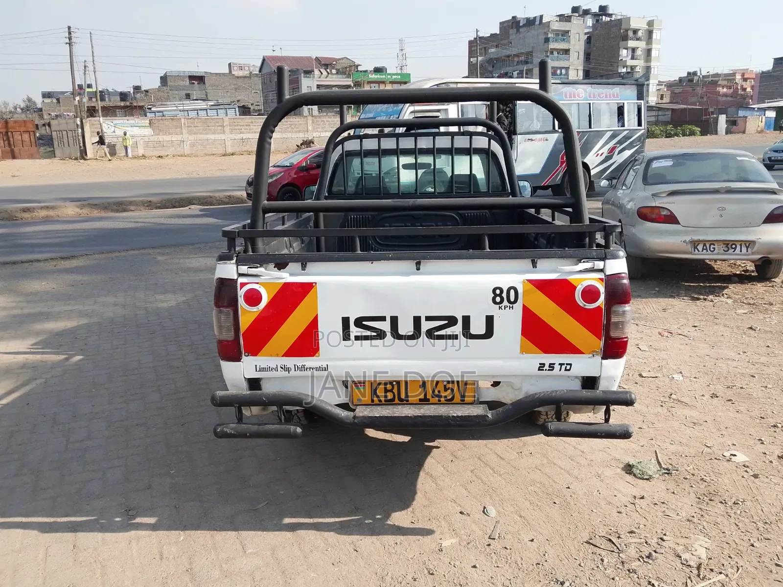 Isuzu D-MAX 2014 White