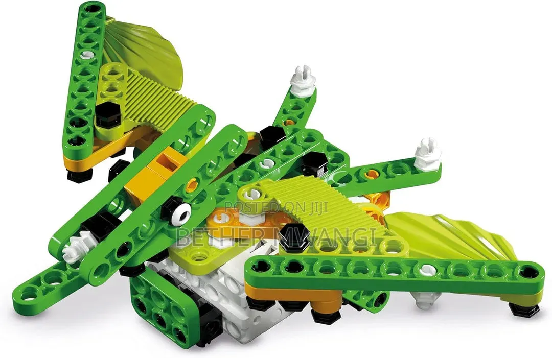 Mechanics Junior: Moving Dinosaur in Kenya