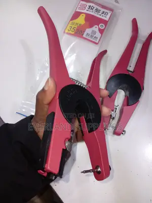 Professional Tag Applicator Pliers