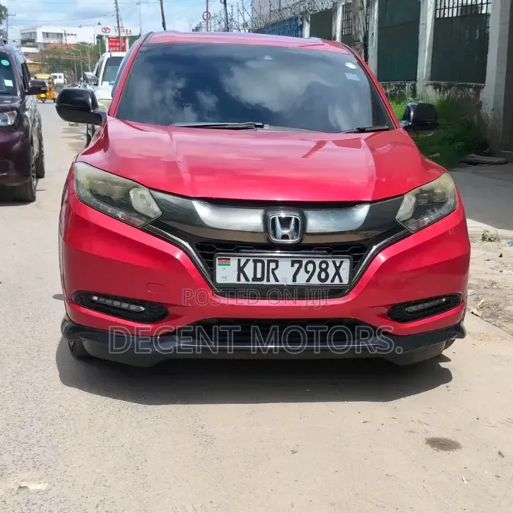 Honda Vezel 2017 Red