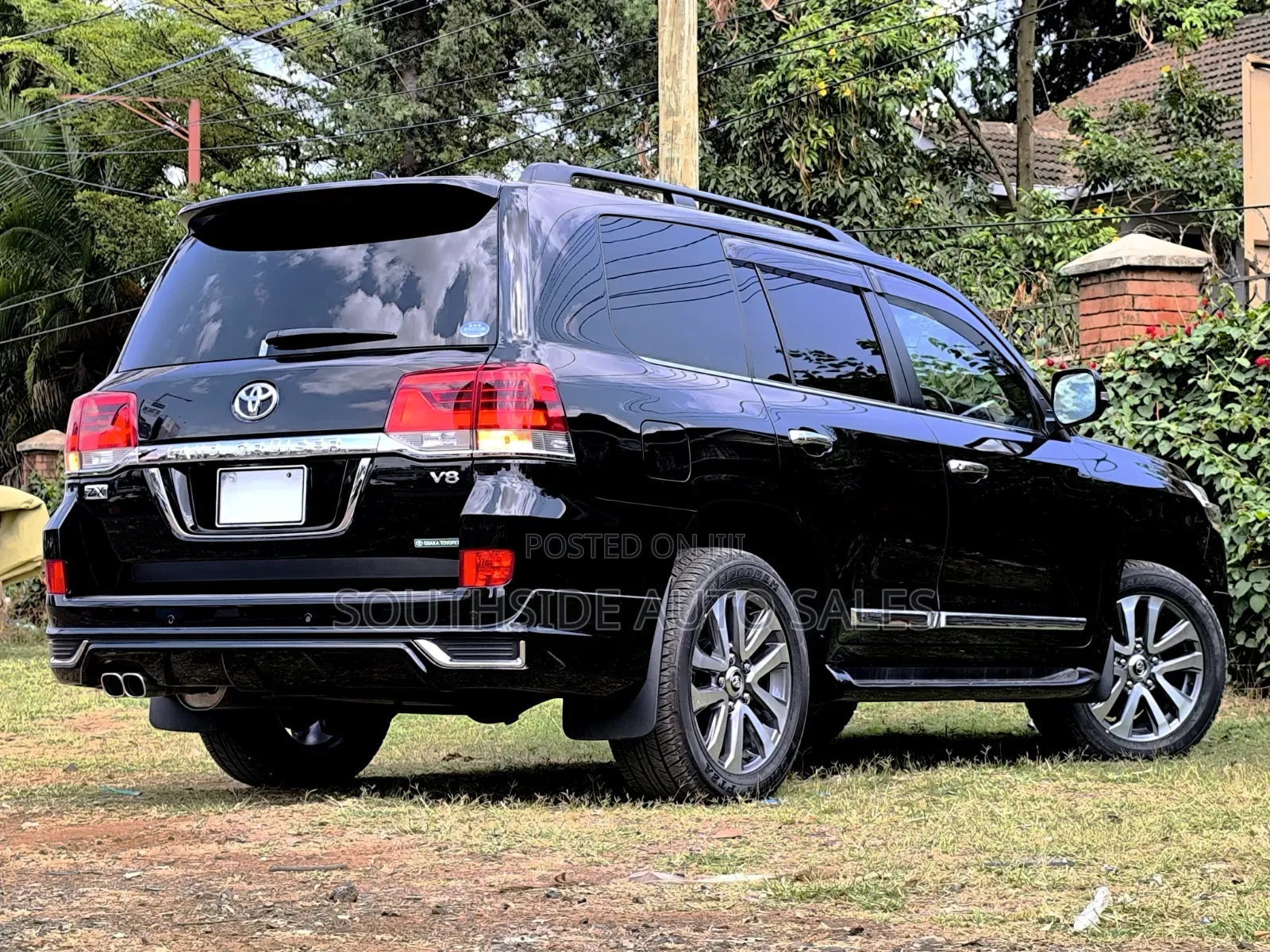 Toyota Land Cruiser 4.6 V8 ZX 2019 Black