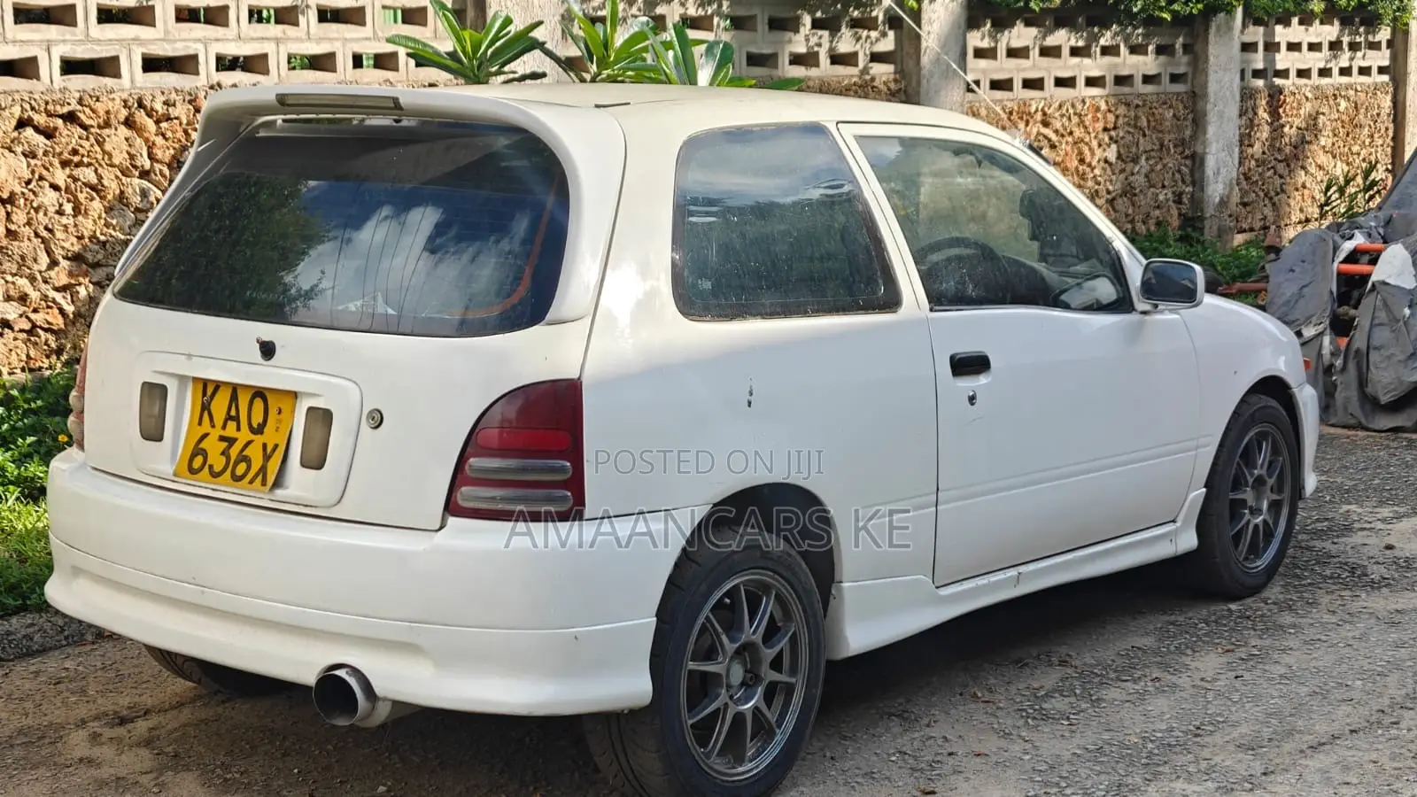 Toyota Starlet 1997 White