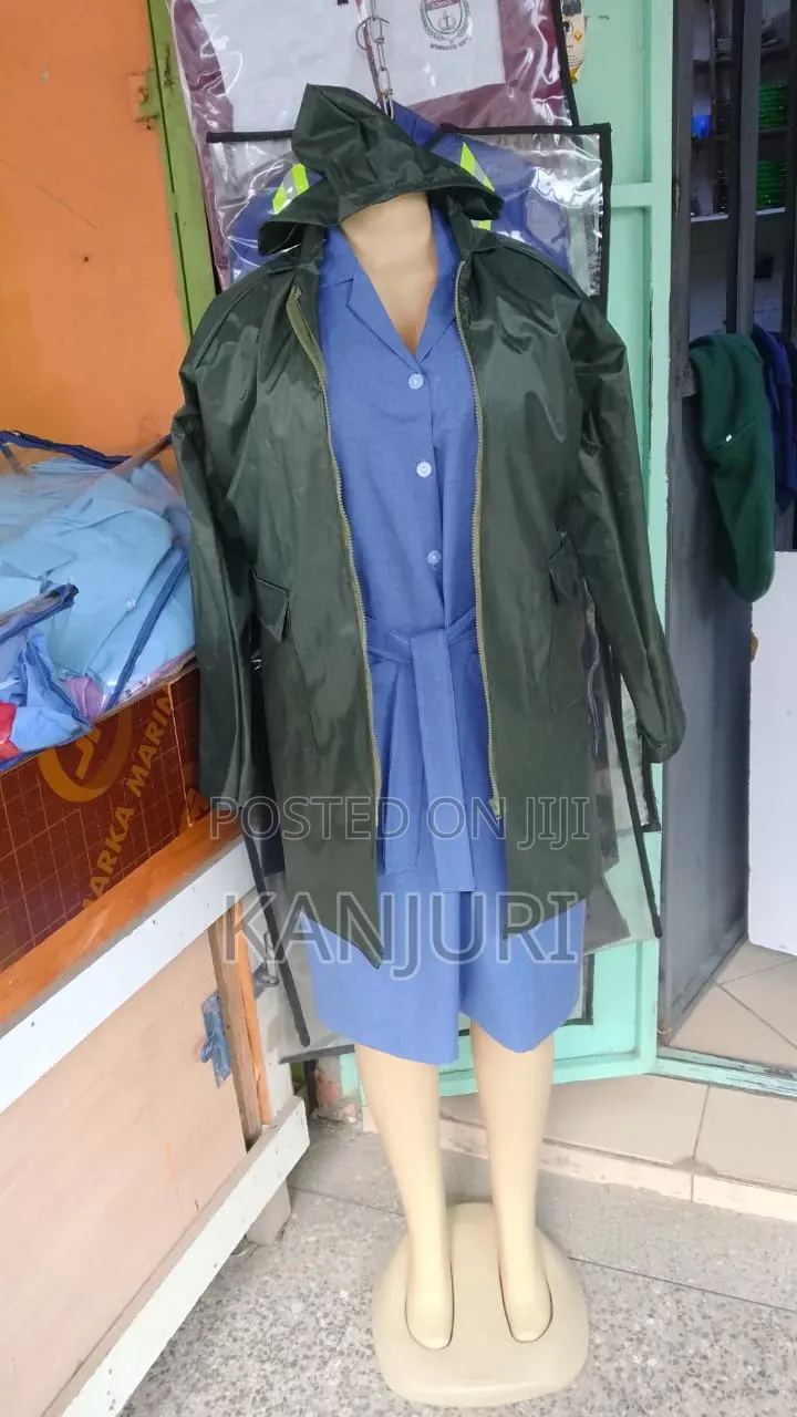 Zipped Rain Jackets Wholesale