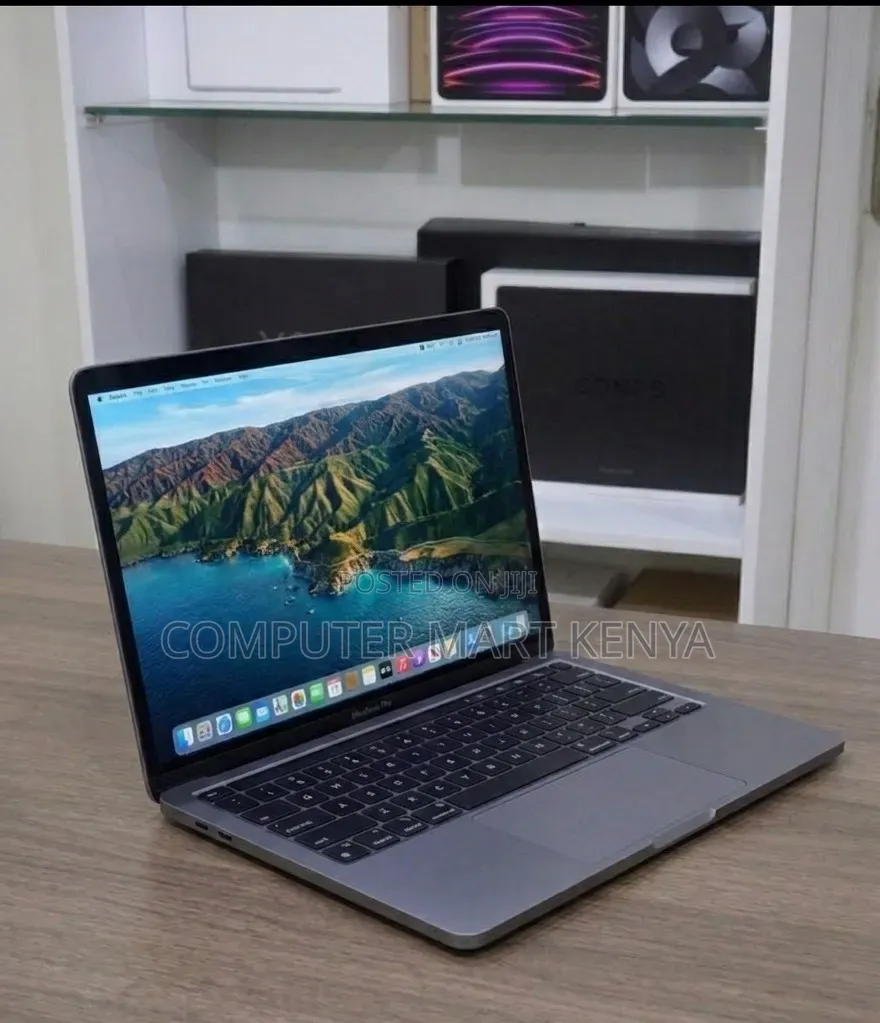 New Laptop Apple MacBook Pro 16GB Apple M1 SSD 1T