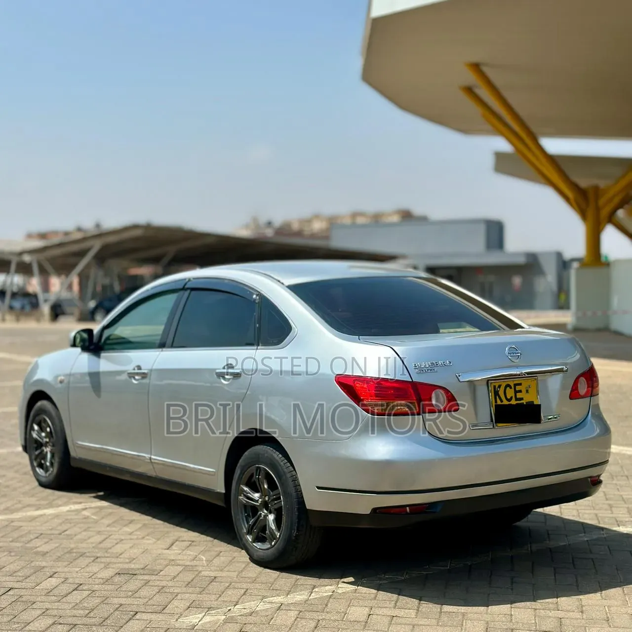 Nissan Bluebird 2008 Silver