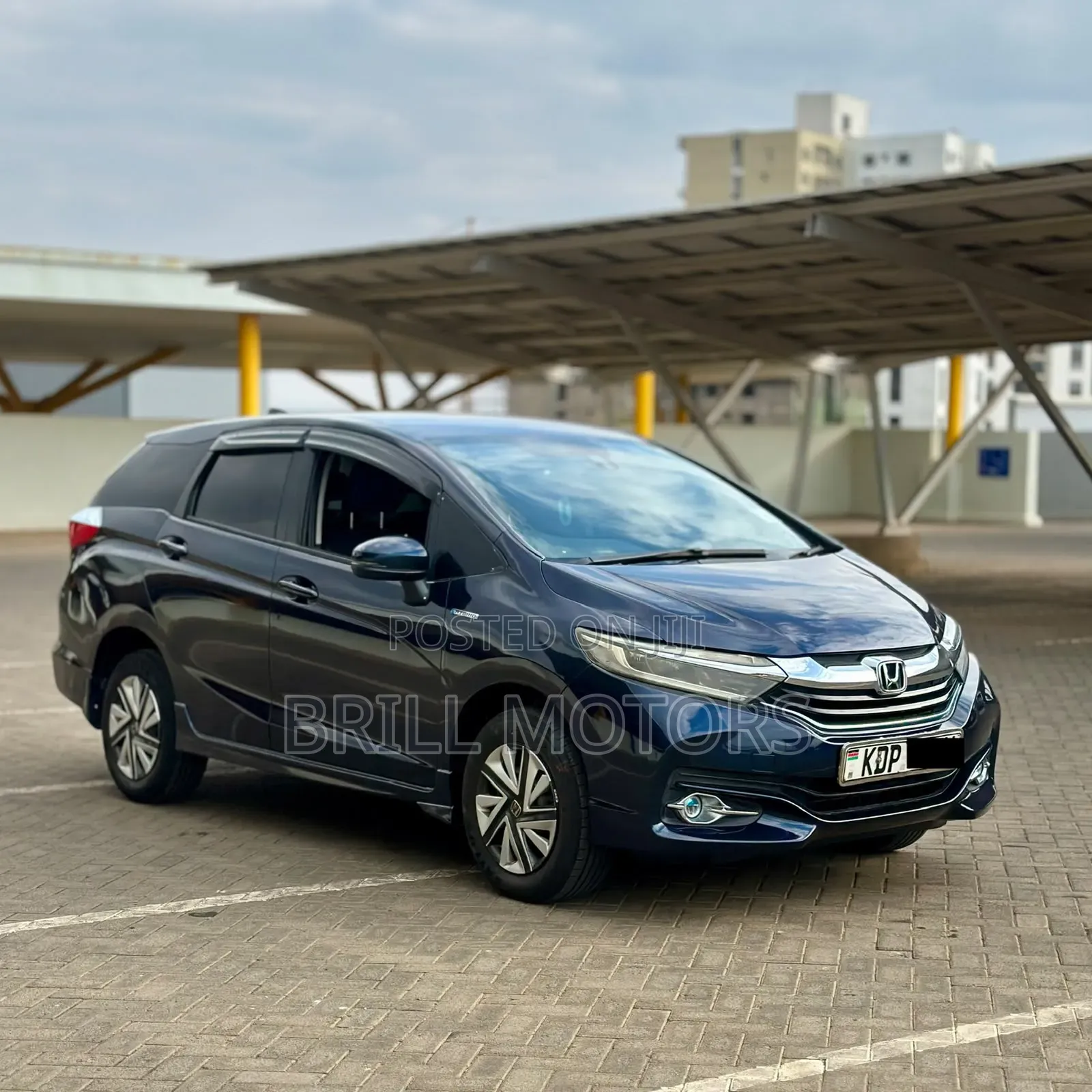 Honda Fit Shuttle 2018 Blue