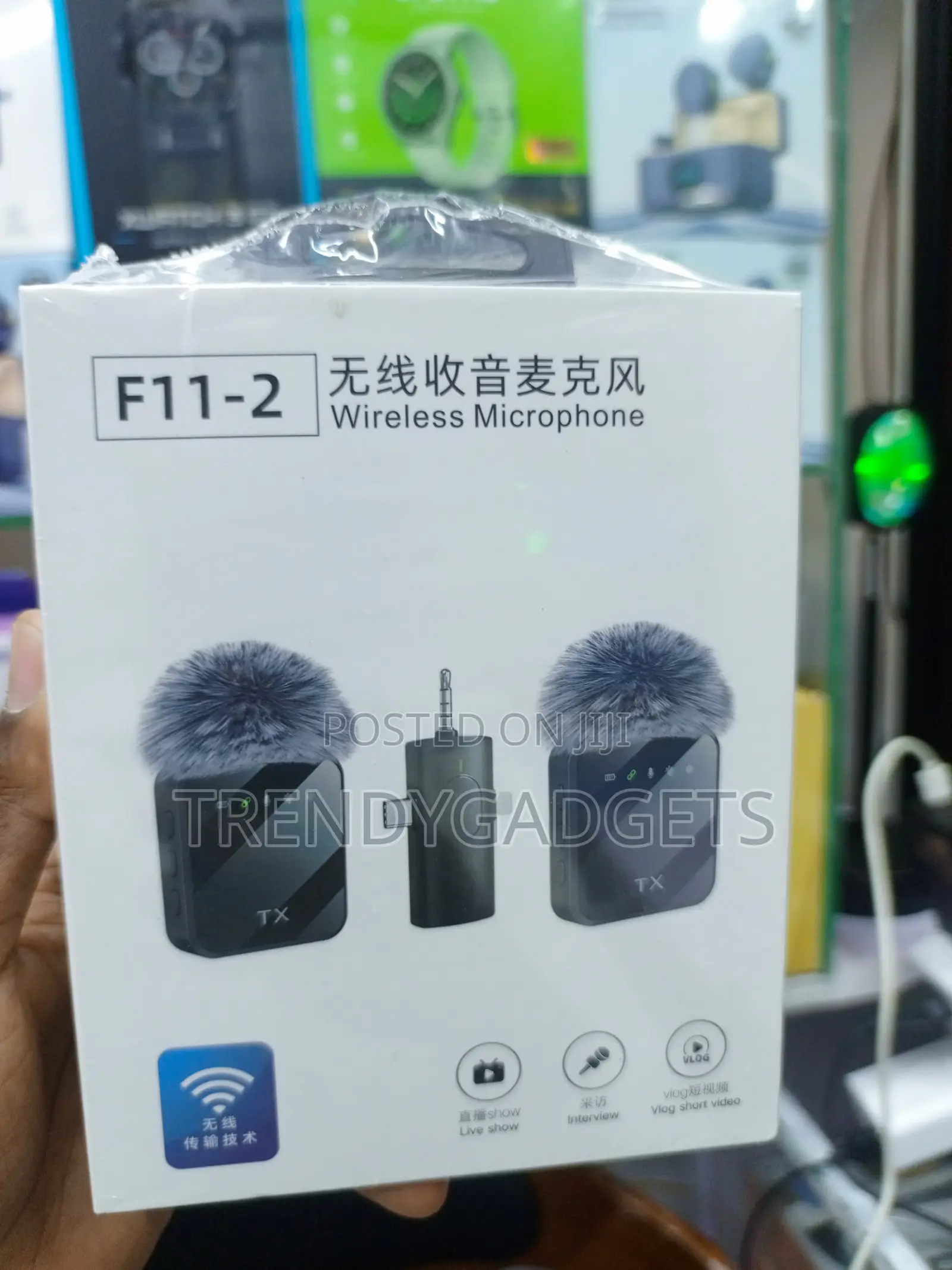F11-2 Dual Wireless Lavalier Microphone 3-in-1 Phone Camera Mic