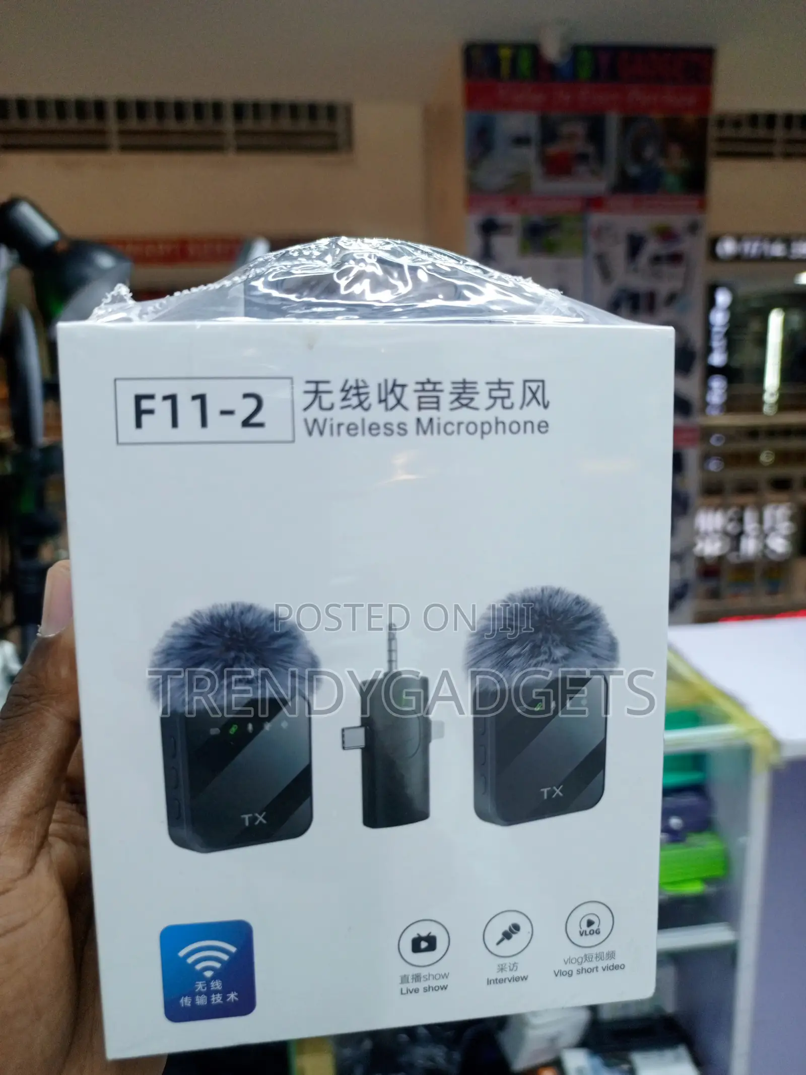 F11-2 Dual Wireless Microphone With Type-C Lightning 3.5mm