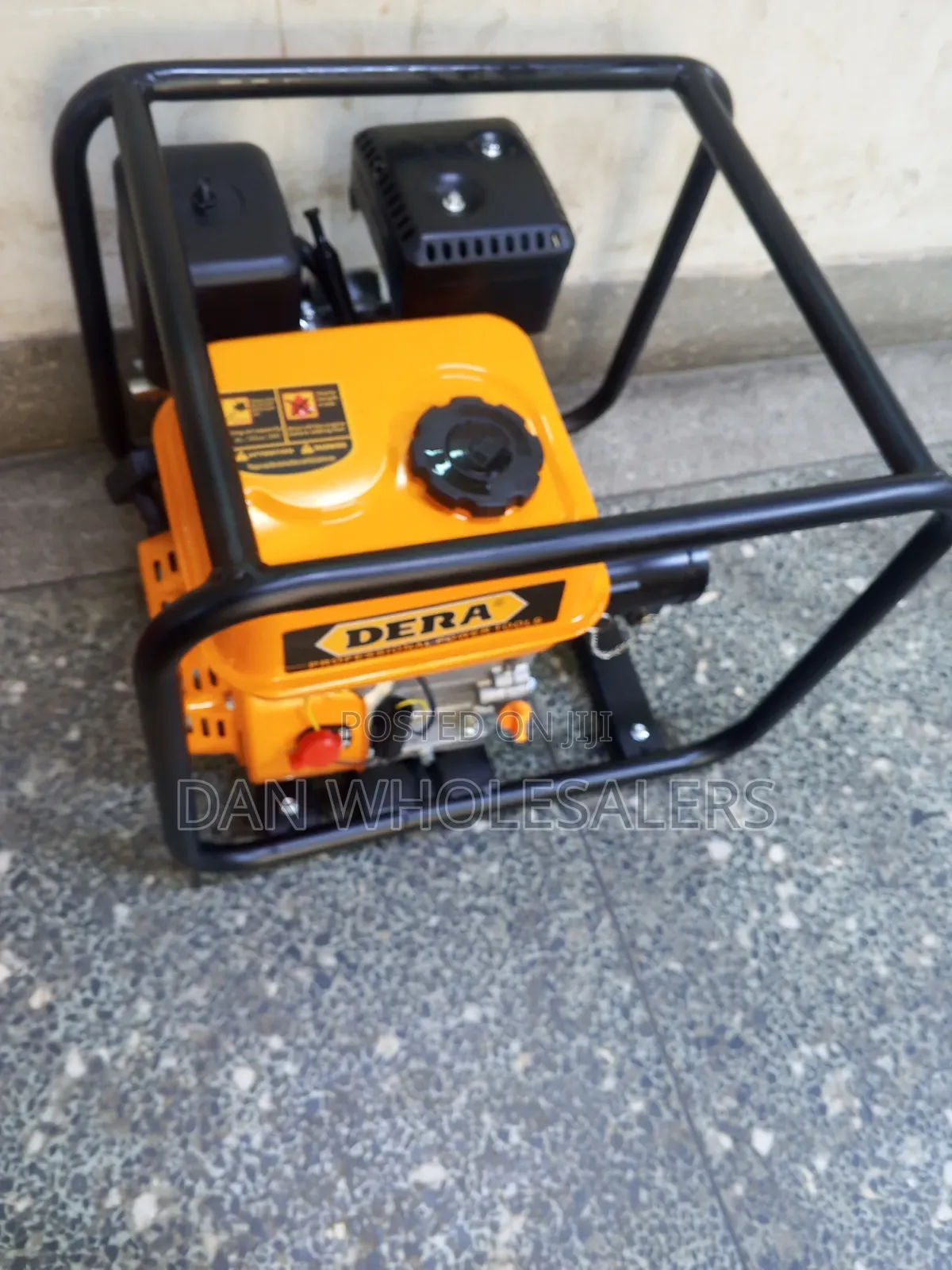 Dera Gasoline Vibrator