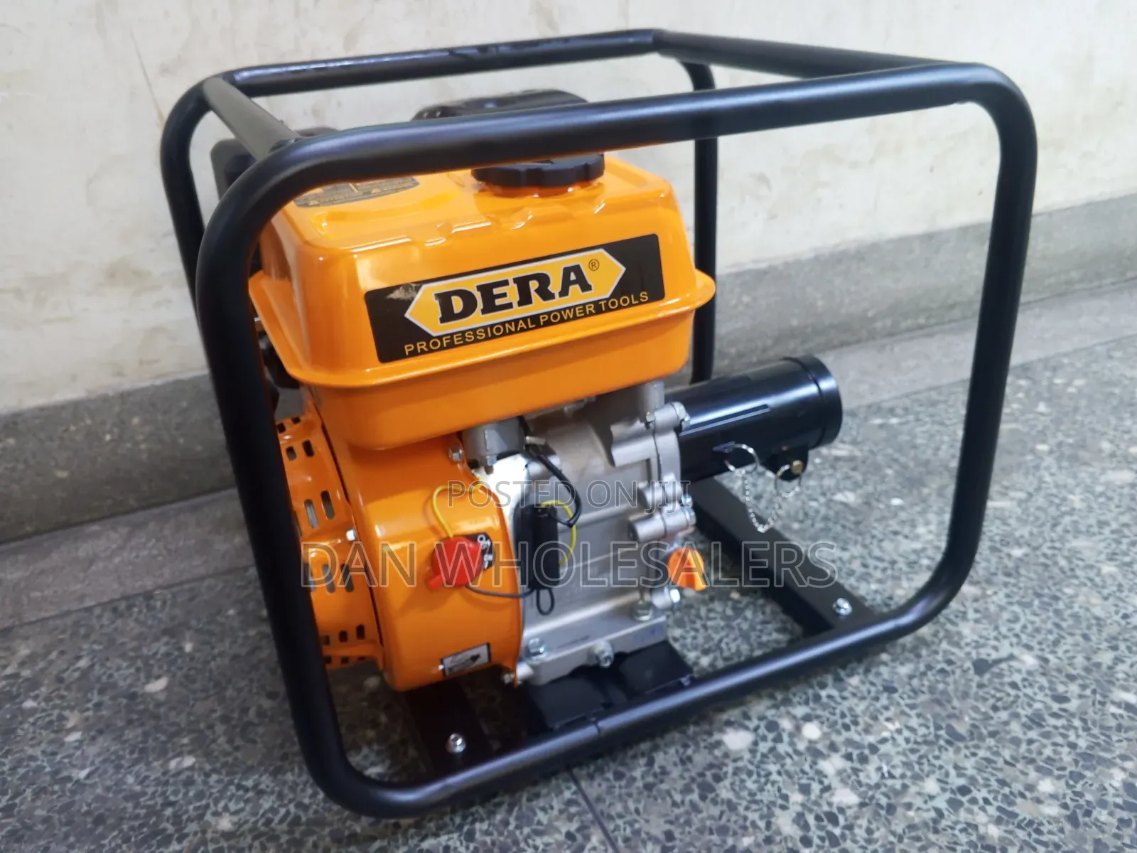 Heavy Duty Dera Gasoline Concrete Vibrator